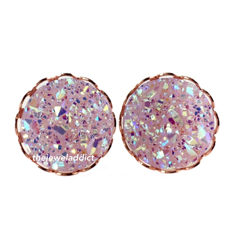 3 for 15🎀lightest lavender faux druzy studs